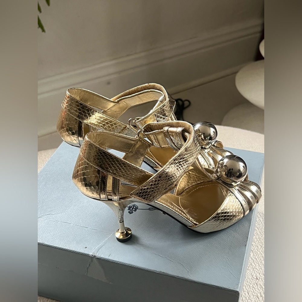 PRADA Gold peeptoe pump sandals size 40/US 10, iconic, worn once - Picture 6 of 12